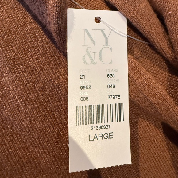 New York & Company Brown Turtle Neck Sweater Top Size Large New With Tags - Picture 4 of 4